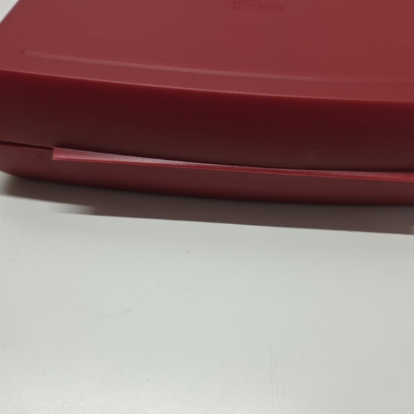 Red Food Storage Container - Picture 4 of 7